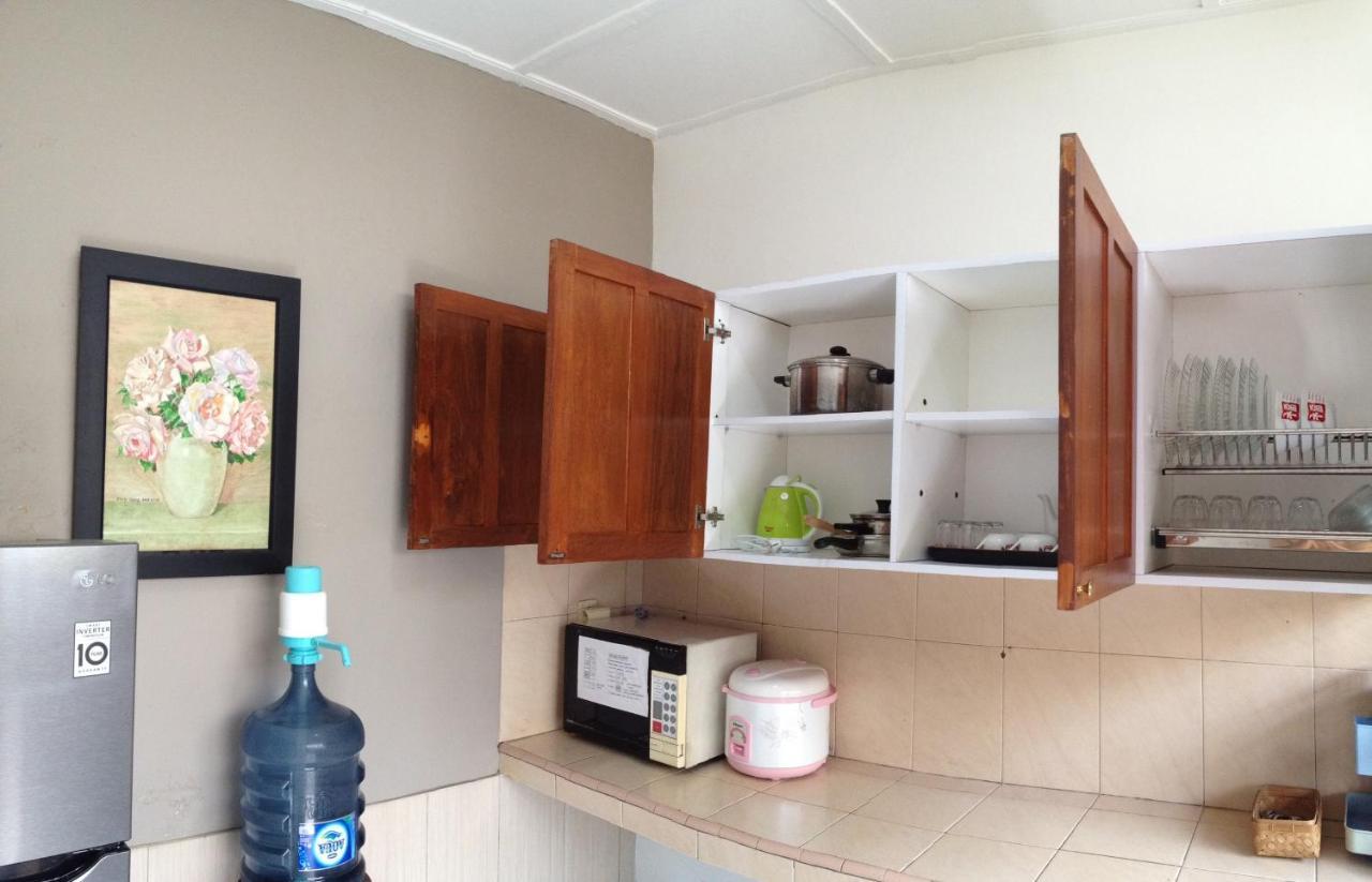 De Riau Guesthouse Bandung Ngoại thất bức ảnh